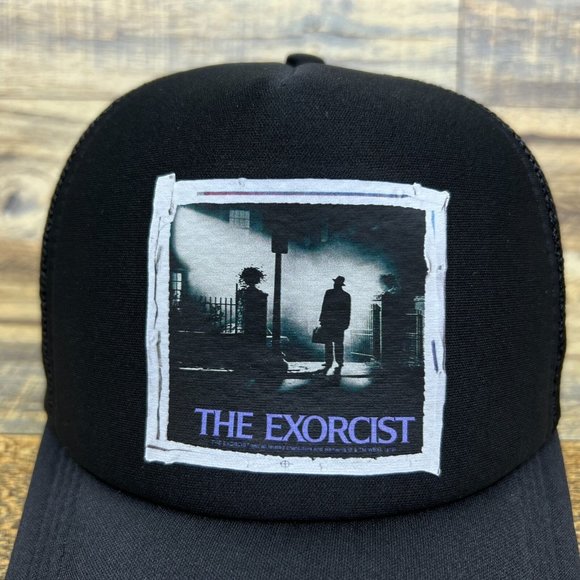 The Exorcist Mens Trucker Hat Black Snapback 1973 Cult Horror Movie Baseball Cap - Picture 3 of 8
